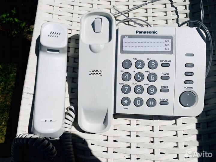 Телефон проводной Panasonic