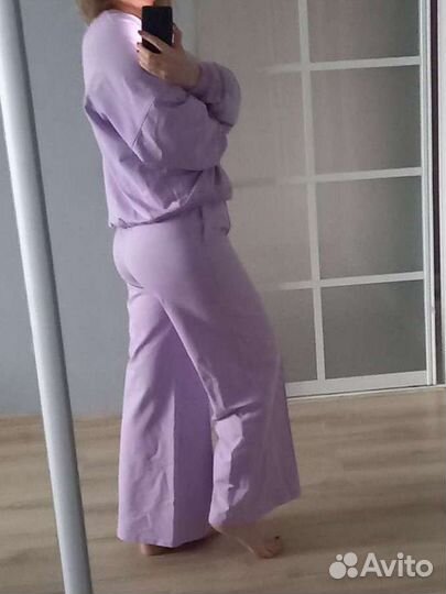 Спортивный костюм женский