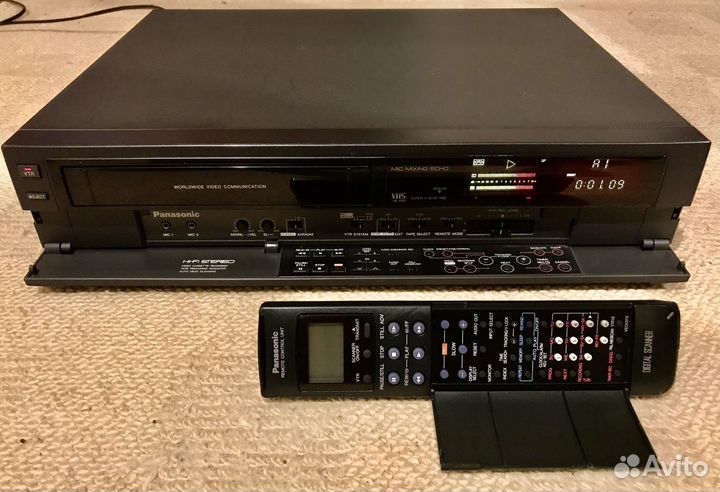 Видеомагнитофон.HI-FI Stereo.Panasonic F 55ам