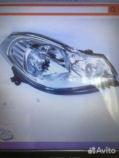 Фара правая Рено Симбол 2009