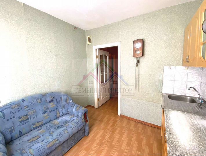 2-к. квартира, 49 м², 9/9 эт.