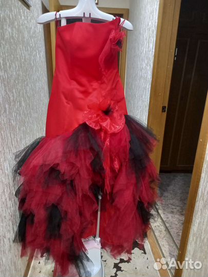 Вечернее платье 46 размера