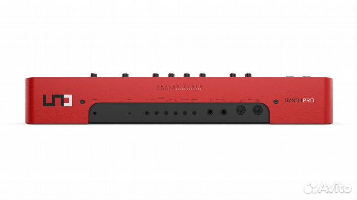 Синтезатор IK Multimedia UNO-synthpro