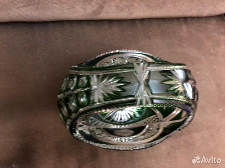 Вазы из цветного хоусталя