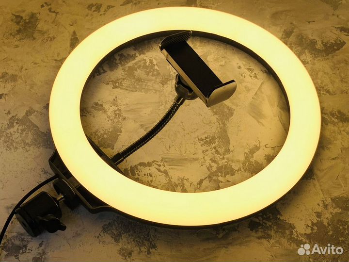 Кольцевая лампа 26см LC-666