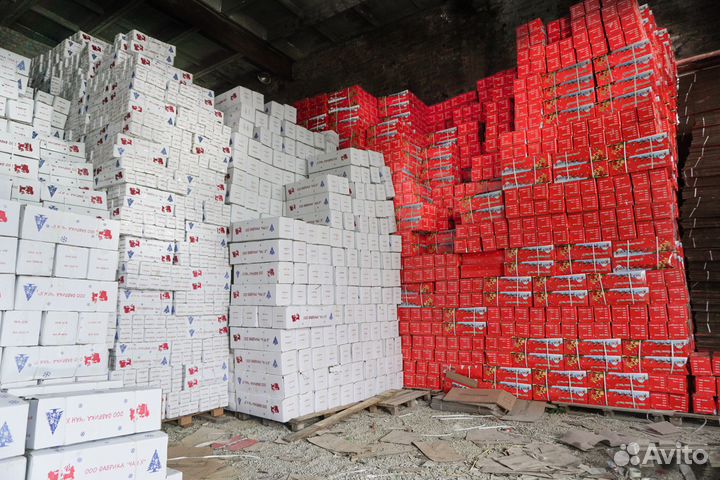 Искусственные елки оптом. Сосна пышная оптом