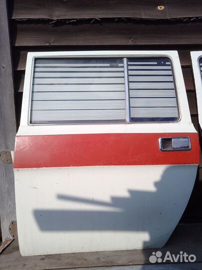 Двери газ 310221