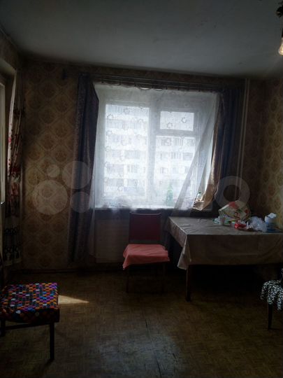 Комната 13,4 м² в 5-к., 6/9 эт.