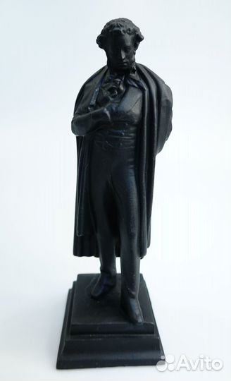 Статуэтка Пушкин чугун литье Касли СССР 1962г