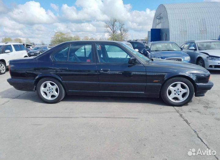 BMW 5 E34 разбор, запчасти