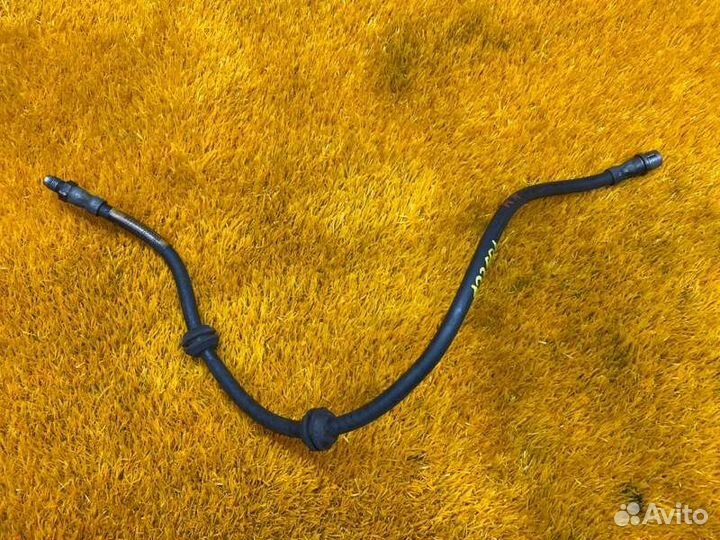 Шланг тормозной задний правый Mercedes-Benz