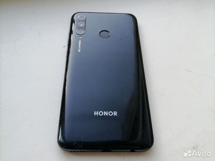 HONOR 20e, 4/64 ГБ