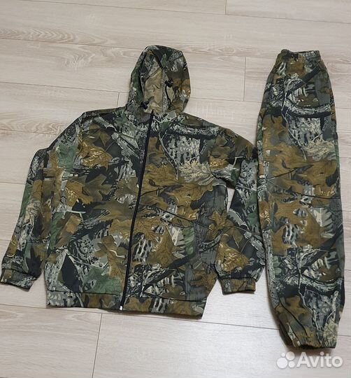 Мужской камуфляжный костюм