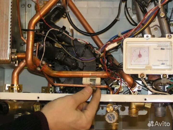 Ремонт газовых котлов / колонок / плит / водонагре