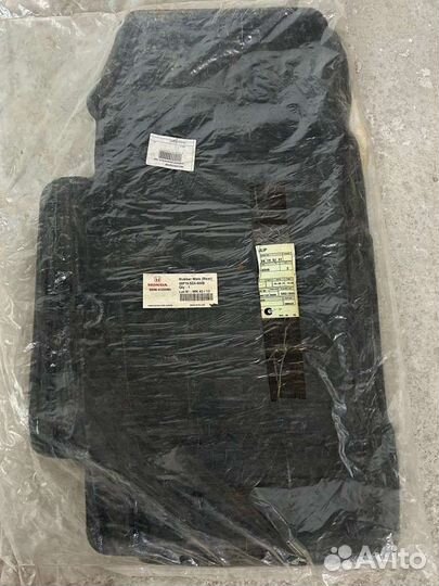 Honda Pilot 2 задние коврики оригинал