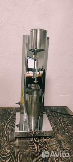 Миксер для молочных коктелей