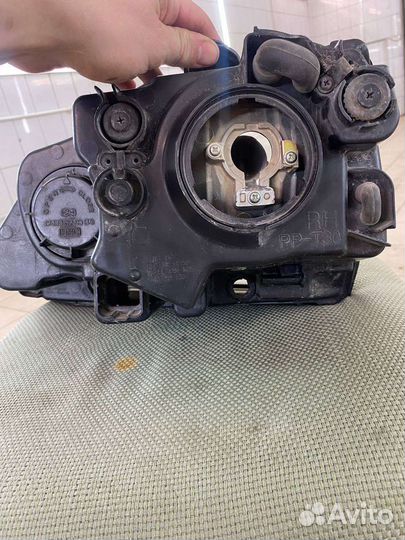 Фары на Kia Sorento 1