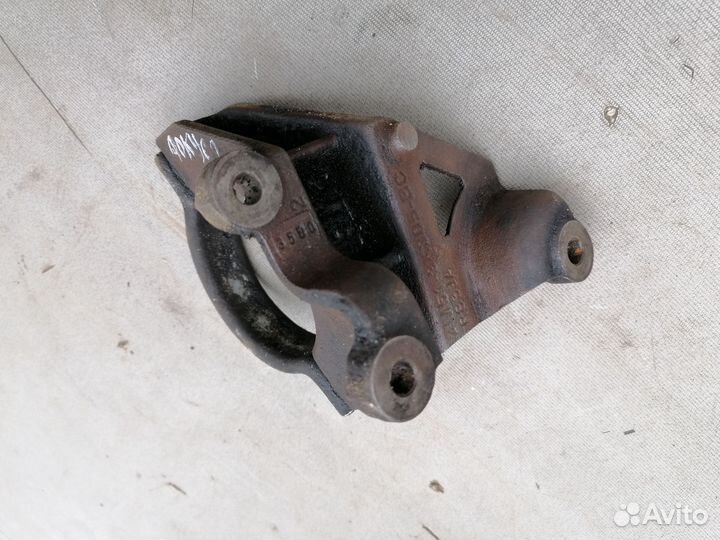 Кронштейн промежуточного вала для Ford Focus II