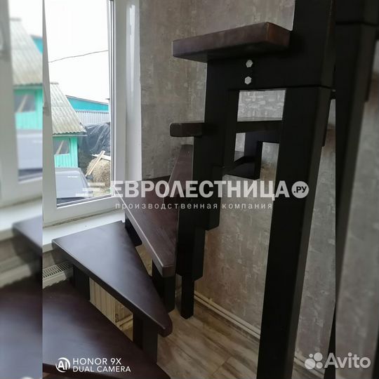Лестница из металла