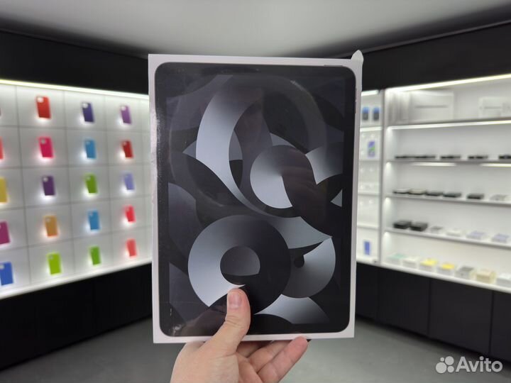 iPad Air (5th Generation) 64GB, Wi-Fi