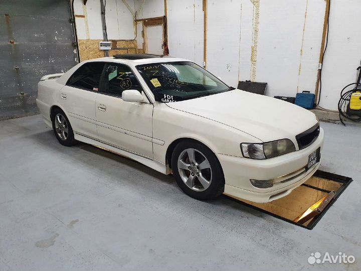 Поворотники белые на Chaser GX100 JZX100 оригинал