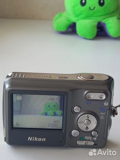 Фотоаппарат Nikon Coolpix L2