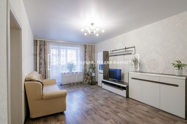 2-к. квартира, 56,3 м², 2/4 эт.
