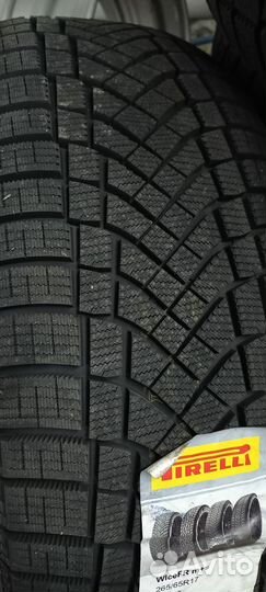 Pirelli Ice Zero FR 265/65 R17