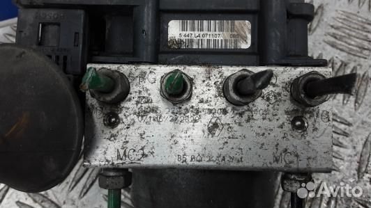 Блок ABS renault clio 3 (YBE01KW01)