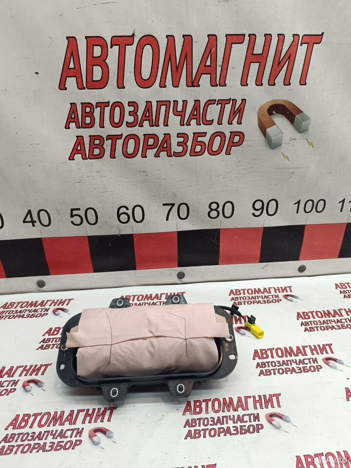 Подушка безопасности пассажира Лисян Ли 7 L7