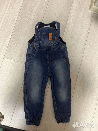 Джинсовый комбинезон