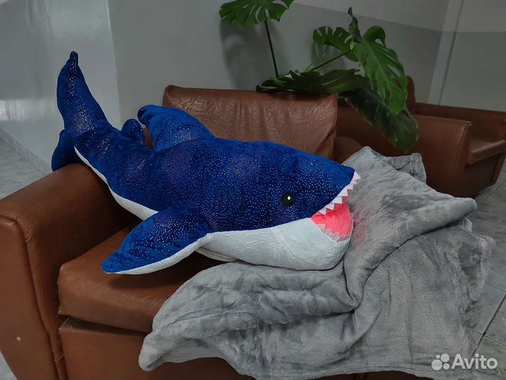 Игрушка - подушка с пледом внутри 3 в 1