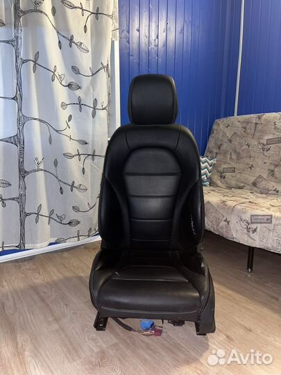 Сиденье водительское Mercedes glc-250