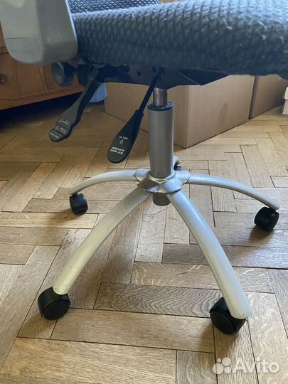 Компьютерное кресло