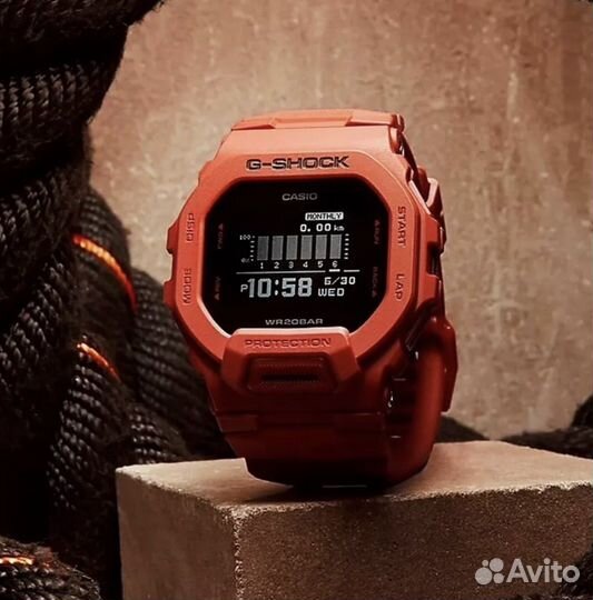 Умные часы Casio GBD-200RD