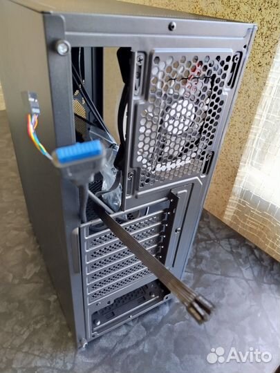 Продам корпус Hiper ouroboros ORO-1RGB