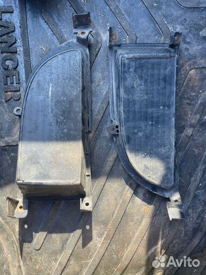 Заглушки бампера лансер 9 рестайлинг