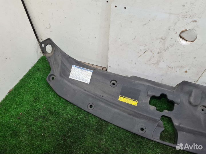 Кожух замка капота Toyota Alphard 3 H30