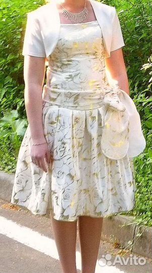 Вечернее платье