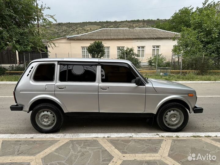 LADA 4x4 (Нива) 1.7 МТ, 2012, 160 000 км