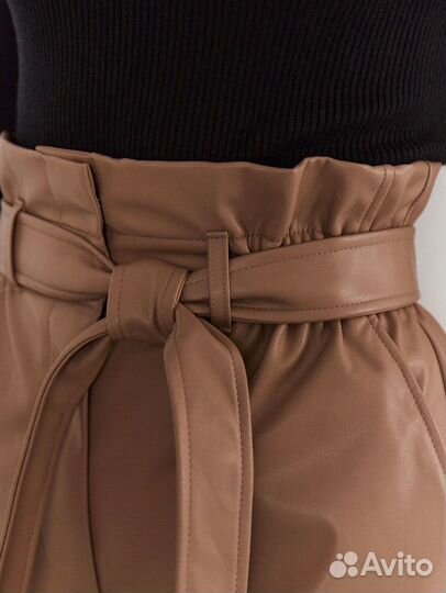 Шорты женские кожаные