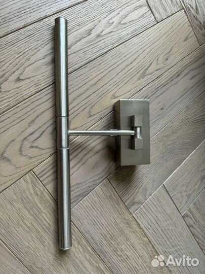 Светильник для картин