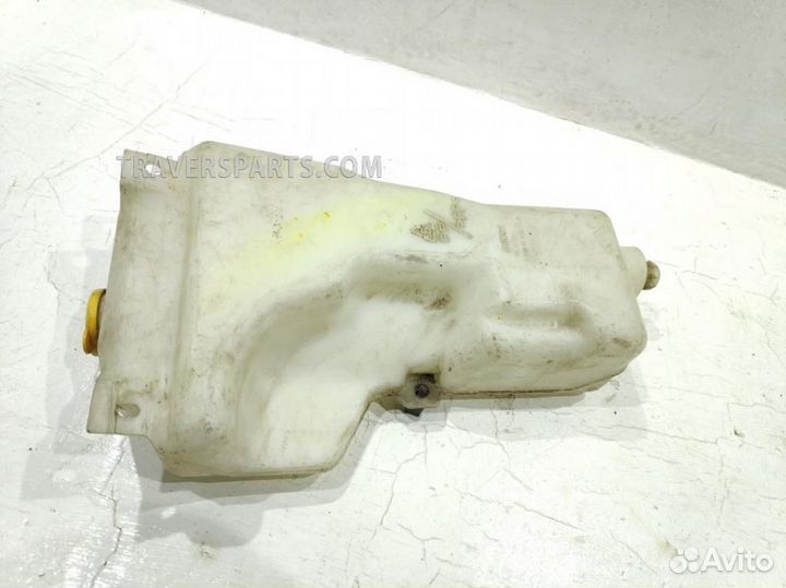 Бачок омывателя Мазда