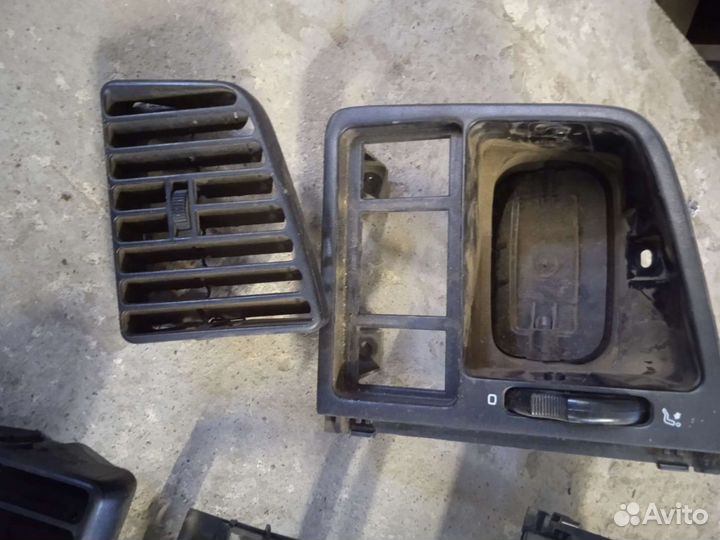 Панель(Торпедо) Дефлекторы Фольксваген Пассат В3