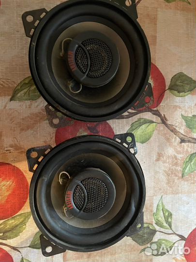 Колонки в авто