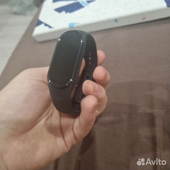 Фитнес-браслет Xiaomi Mi Band 7