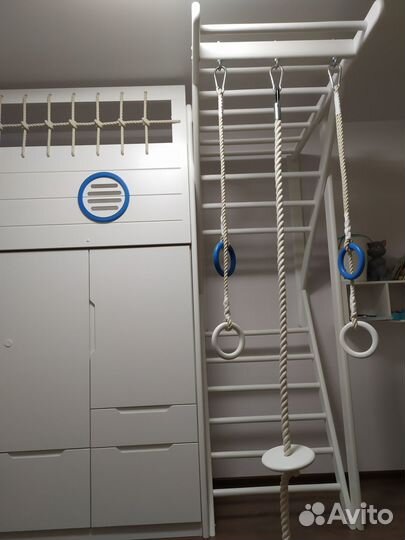 Детская шведская стенка