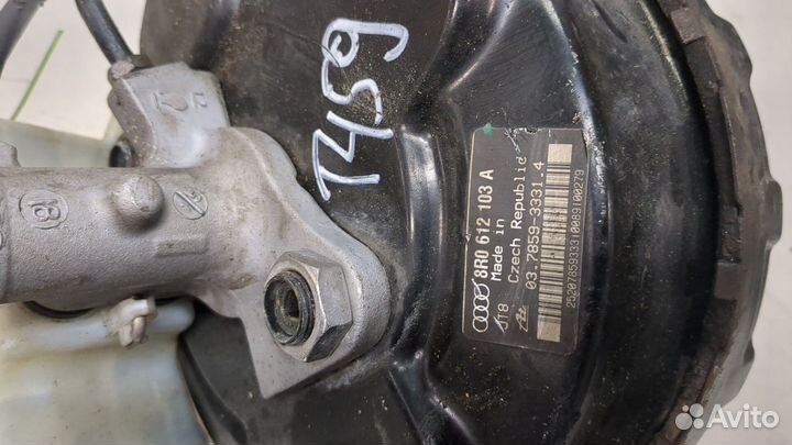 Цилиндр тормозной главный Audi Q5, 2009