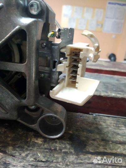 Двигатель AEG