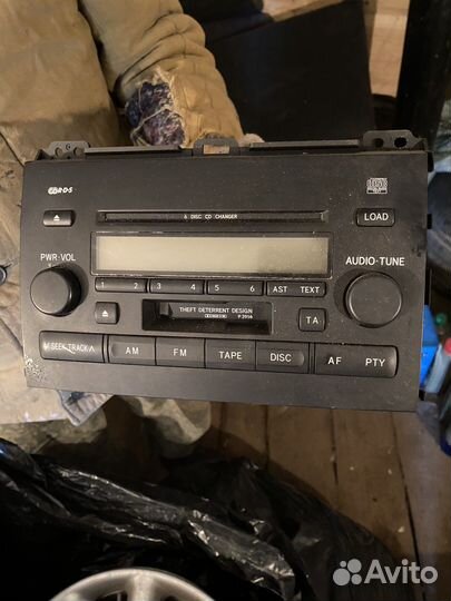 Штатная магнитола на Prado 120